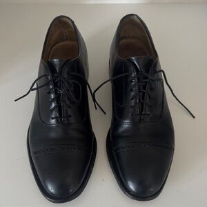 Johnston & Murphy Classic Black Oxfords